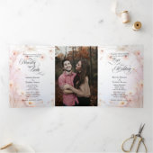 Español English Pink Daisies Margaritas Rosas Dreifach Gefaltete Einladung (Innenseite)