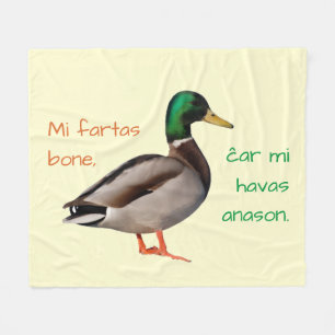 Esperanto: Mir geht es gut, weil ich eine Ente hab Fleecedecke