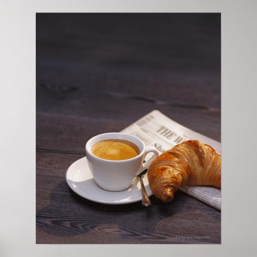 Espresso, Croissants und Zeitungen Poster (Vorne)