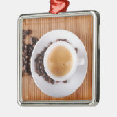 Espressoschale auf einer Matte Ornament Aus Metall (Links)