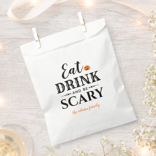 Essen Drink und Beängstigend sein moderne Typograf Geschenktütchen (Ausgeschnitten)