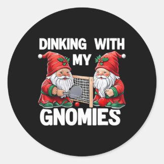 Essen mit meinen Gnomen Picklell Weihnachtsgnome P Runder Aufkleber