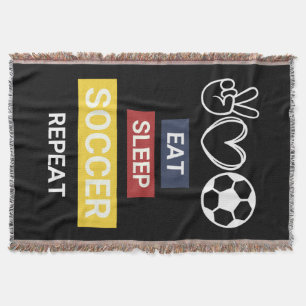 Essen, schlafen, Fußball, wiederholen Decke