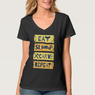 Essen Schlafen Schnitzen Wiederholen Holzschnitzen T-Shirt