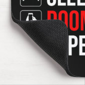 Essen. Schlafen. Verdammnis. Wieder von vorne Mousepad (Ecke)