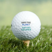 Essen Sie die Babys Golfball (Insitu T-Shirt)