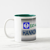Essen Sie glücklich Sie--HankOnFood.com Zweifarbige Tasse (Links)