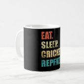 Essen Sie Schlaf Cricket wiederholen. Kaffeetasse (Vorderseite Links)