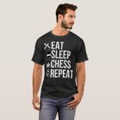 Essen Sie Schlaf-Schach-Wiederholung T-Shirt (Vorne ganz)