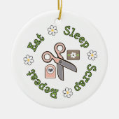 Essen Sie Schlaf-Schrott-Wiederholungs-Verzierung Keramikornament (Vorne)