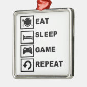 Essen Sie, schlafen Sie, Spiel, Wiederholung Silbernes Ornament (Links)