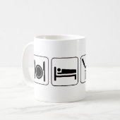 Essen Sie, Schlafkricket, Bier. Lustiger Entwurf Kaffeetasse (Vorderseite Links)