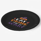 Essen Sie trinken und Beängstigend Halloween-Party Pappteller (Schrägansicht)