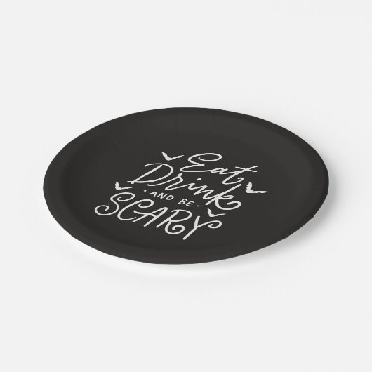 Essen Sie trinken und Beängstigend sein | Witziges Pappteller (Schrägansicht)