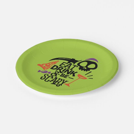 Essen Sie trinken und Beängstigendes grünes Hallow Pappteller (Schrägansicht)