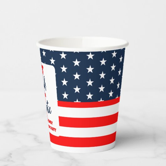 Essen Sie trinken und werden Sie Patriotic 4. Juli Pappbecher (Links)