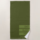Essen Sleep Fish Wiederholung Army Green und Khaki Strandtuch (Vorderseite)