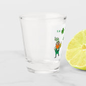 Essen, trinken, eine irische Touch in jedem genieß Schnapsglas (Links)