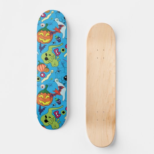 Essentials Skateboard (Vorderseite)