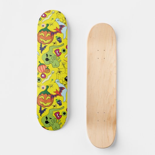 Essentials Skateboard (Vorderseite)