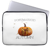 Essenzieller T - Shirt im Herbst Laptopschutzhülle (Vorderseite)