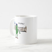 Essiggurke, die Pickleball Primitiv-Kunst spielt Kaffeetasse (Vorderseite Links)