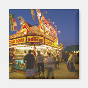 Estand de comida en la Northwest Montana Fair en Magnet