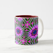 Esthetic Daisy Pattern Zweifarbige Tasse (VorderseiteRechts)