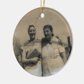 Ethel Boyd und Francis Roland Keramik Ornament (Links)