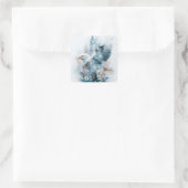 Ethereal Adler in einem traumhaften Wald Quadratischer Aufkleber (Tasche)