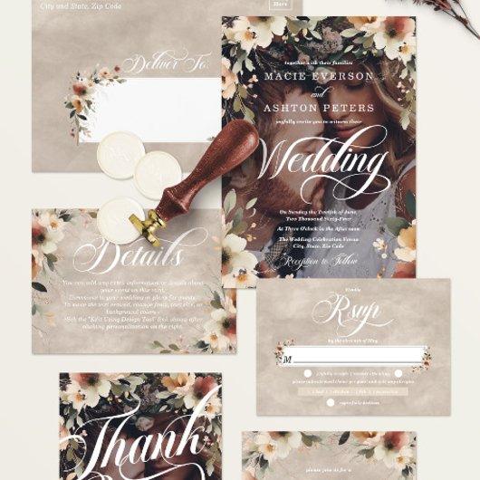 Ethereal Elegance Wildblume Foto Overlay Wedding Einladung