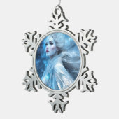 Ethereal Frozen Snow Queen Fantasy Art Schneeflocken Zinn-Ornament (Rechts)