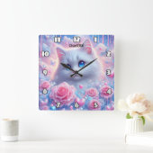 Ethereal Kitty: Rose, Träume, blaue Augen Quadratische Wanduhr (Zuhause)