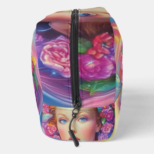 Ethereal-Kronenportrait Waschbeutel (Rechts)