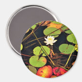 "Ethereal Lily Pad Pond mit Central White Blossom Magnet (Vorderseite/Rückseite)