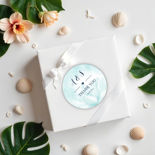 Ethereal Magnolia Blume, vielen Dank Runder Aufkleber