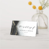 Ethereal Mist Ombre Black Wedding Tischnummer Platzkarte (Rückseite)