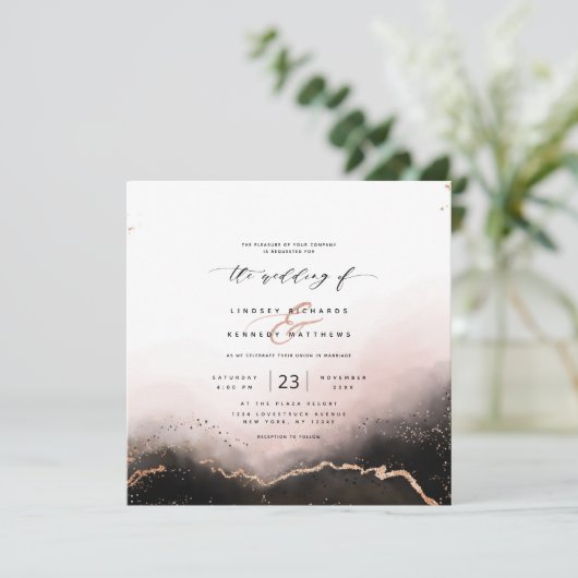 Ethereal Mist Ombre Blush Luxury Square Hochzeit Einladung (Stehend Vorderseite)