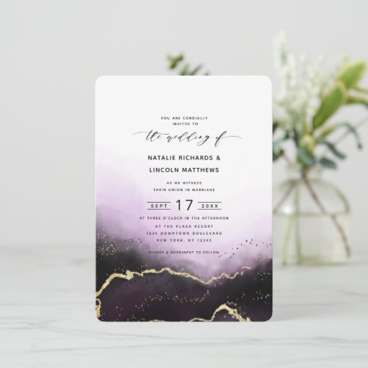 Ethereal Mist Ombre Lila Gold Trendy Wedding Einladung (Stehend Vorderseite)