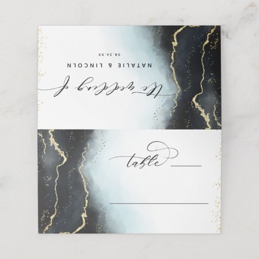 Ethereal Mist Ombre Navy Blue Wedding Tischnummer Platzkarte (Außenseite Aufgefaltet)