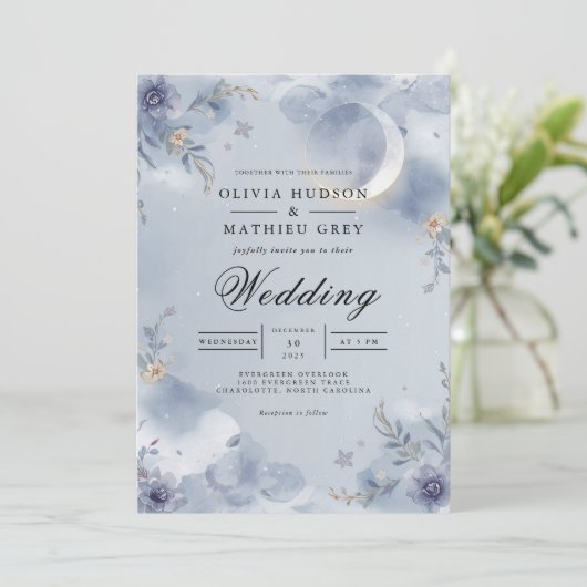 Ethereal Moonlit Bloom Wedding Einladung (Stehend Vorderseite)