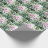 Ethereal Pink Orchids and Bamboo Geschenkpapier (Ecke)