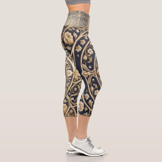Ethereal Vision – Beyond Reality15 Capri Leggings (Rechts)