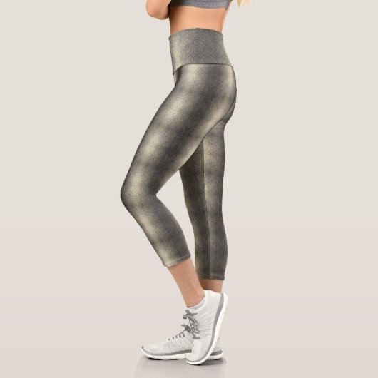 Ethereal Vision – Beyond Reality20 Capri Leggings (Links)