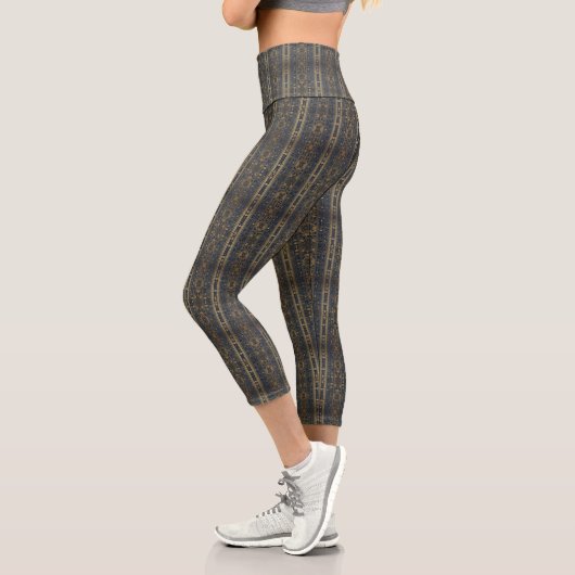 Ethereal Vision – Beyond Reality23 Capri Leggings (Links)