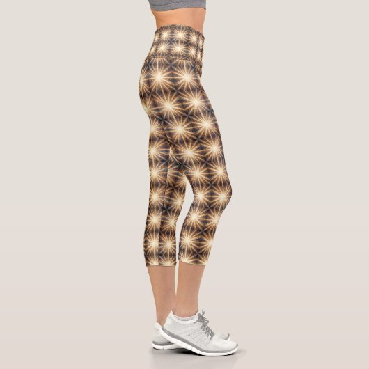 Ethereal Vision – Beyond Reality47 Capri Leggings (Rechts)