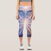 Ethereal Vision – Beyond Reality.97 Capri Leggings (Vorderseite)
