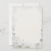 Ethereal Weiße Blumenstube Grünes Wappen Hochzeit Einladung (Rückseite)