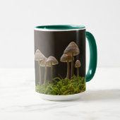 Ethereal White Mushroom Art Tasse (VorderseiteRechts)