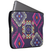 Ethischer, primitiver geometrischer Hintergrund de Laptopschutzhülle (Vorne Rechts)
